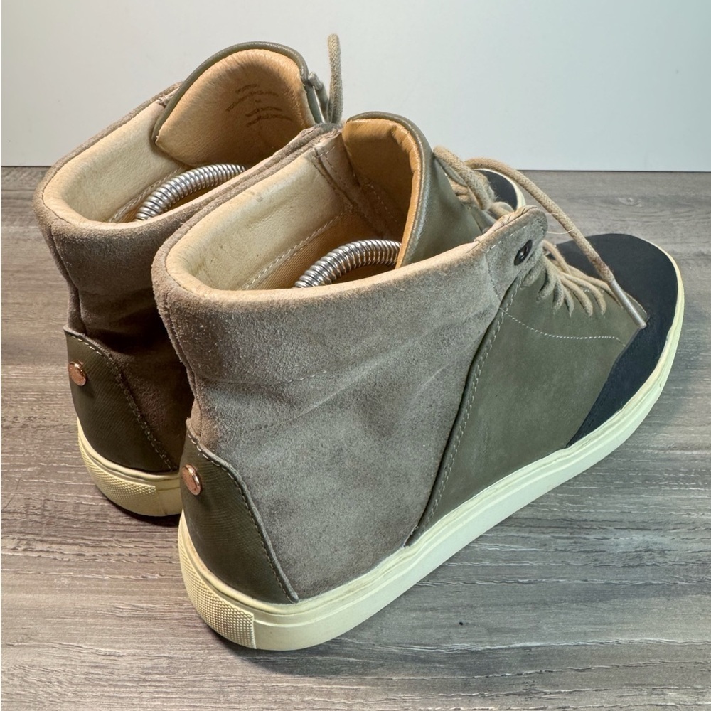 TCG Porter leather/suede men’s size 11/EU44 mid sneakers $320 - Picture 3 of 11
